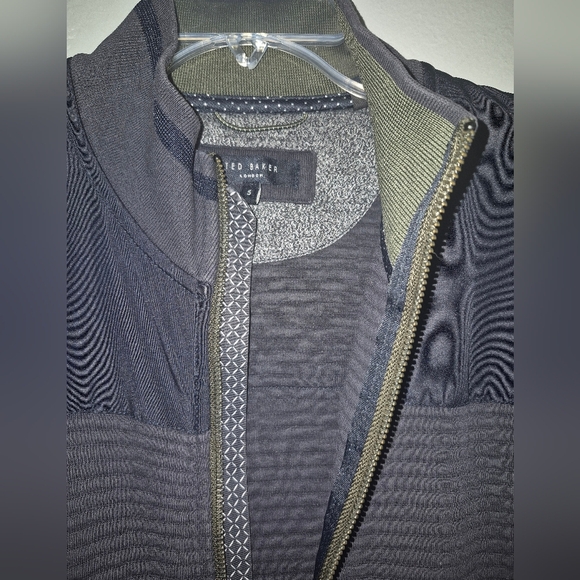 Ted Baker Navy Sardin Quilted Jacket Size 5 (XL) - Picture 6 of 10